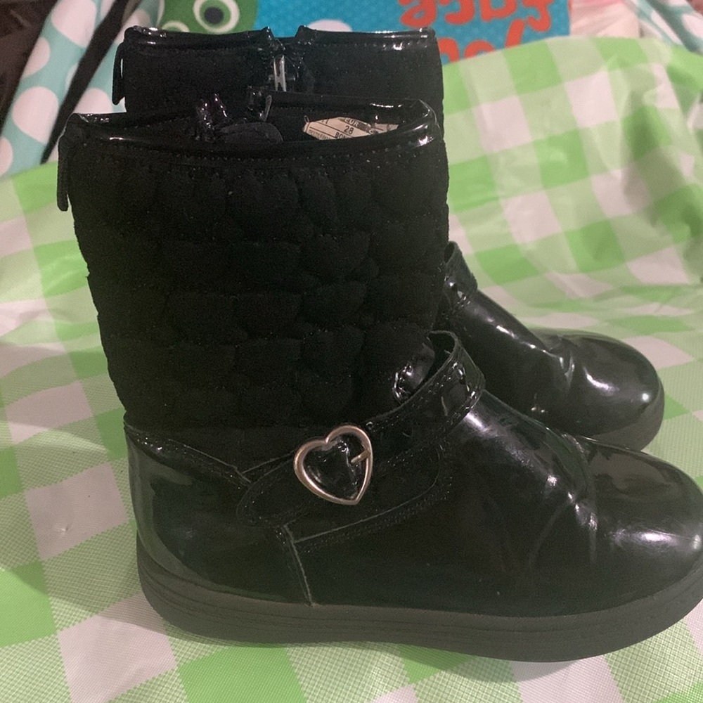 Carters boots - Picture 2 of 4
